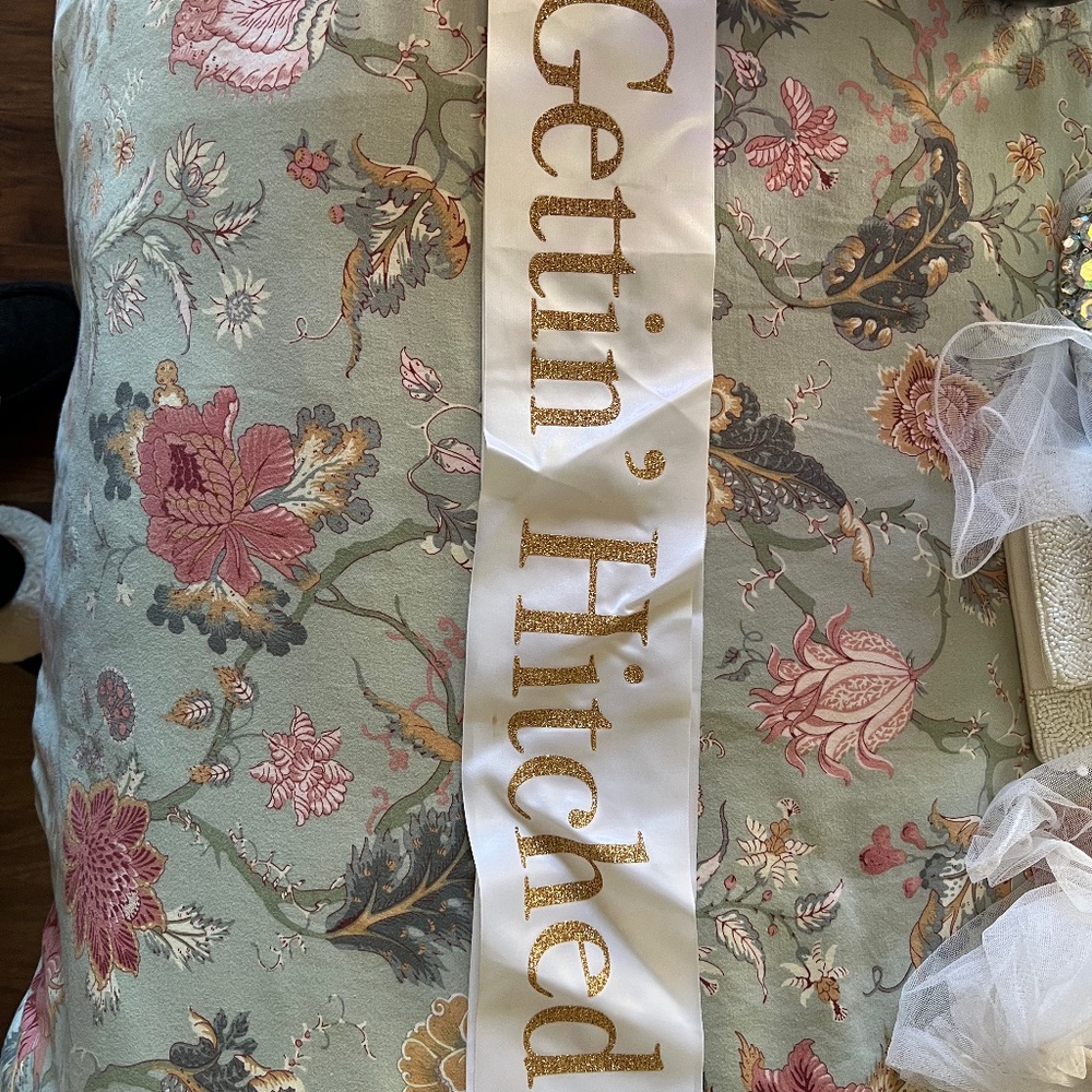 Gettin Hitched  BRIDE SASH